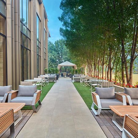 Hilton Gurugram Baani City Centre Gurgaon Eksteriør billede
