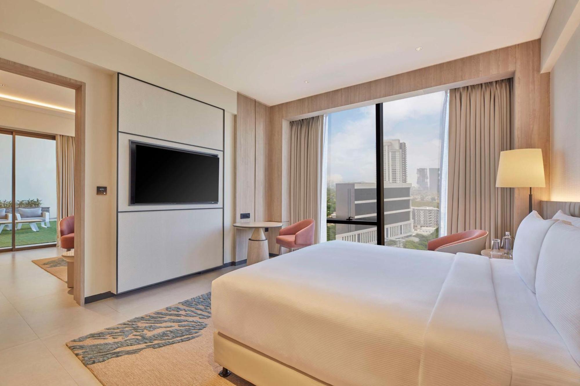 Hilton Gurugram Baani City Centre Gurgaon Eksteriør billede