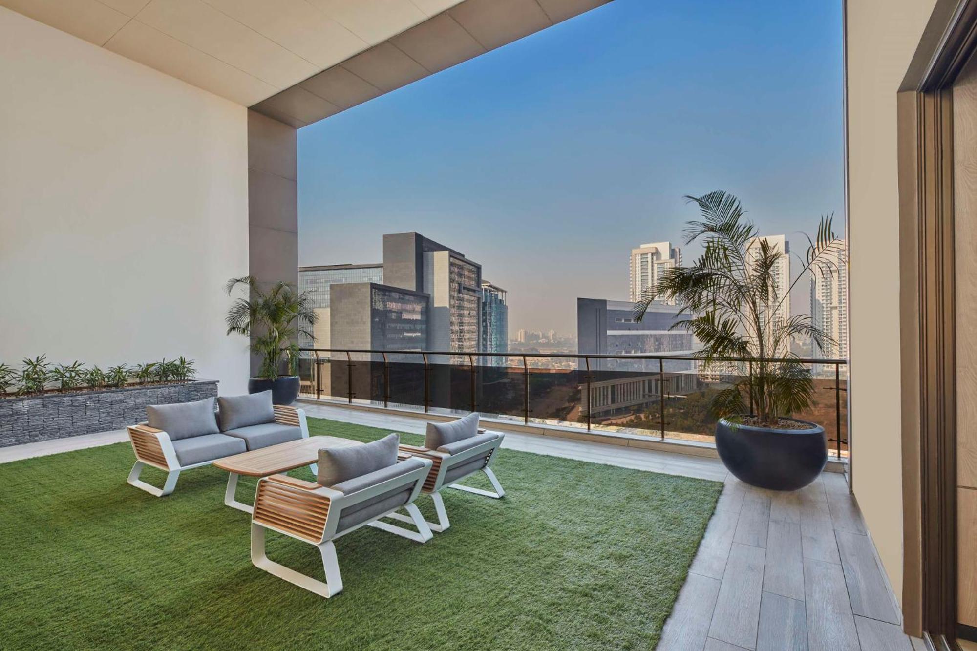 Hilton Gurugram Baani City Centre Gurgaon Eksteriør billede
