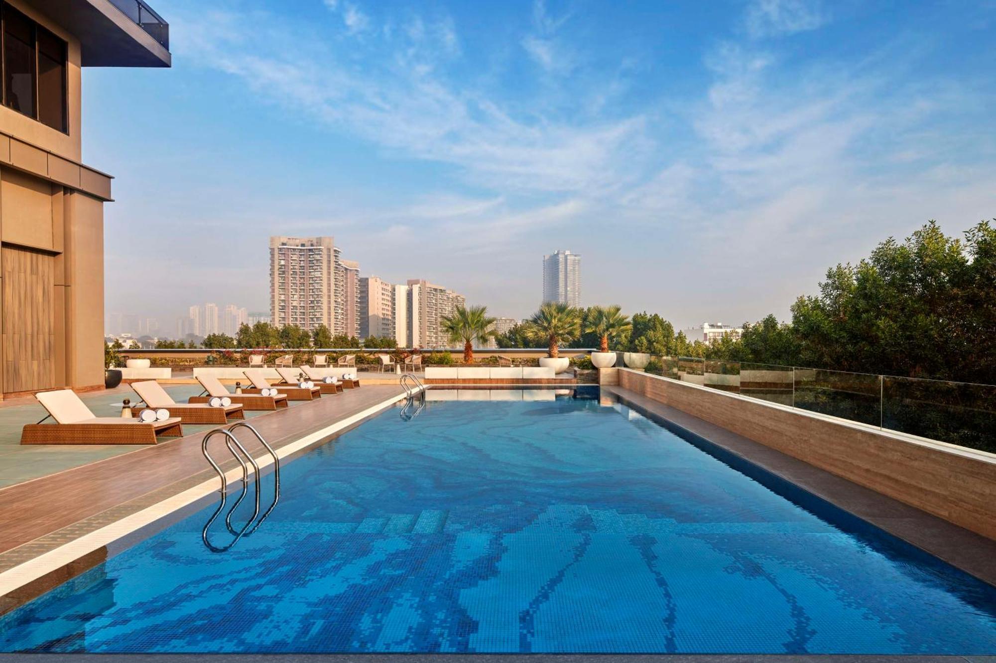 Hilton Gurugram Baani City Centre Gurgaon Eksteriør billede